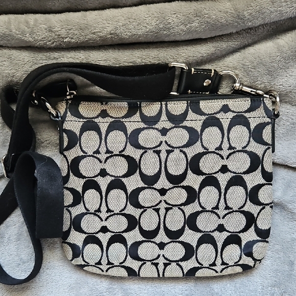 Coach Signature Black and Gray Crossbody Bag - Picture 3 of 5